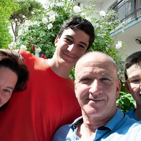 Casa Vacanze Mainardi Con Giardino Apartamento Riccione